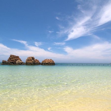 Anjuur Lägenhet Okinawa Exteriör bild